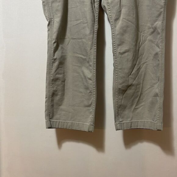 Carhart khaki cargo relaxed fit 38 x 28 - Picture 3 of 7